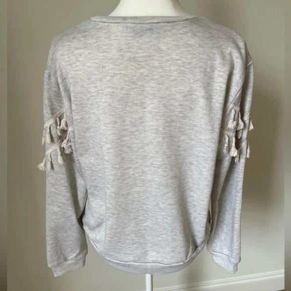 Dress Forum - Light Gray Knit Sweatshirt with Tassel Detail - Size M - Picture 4 of 8